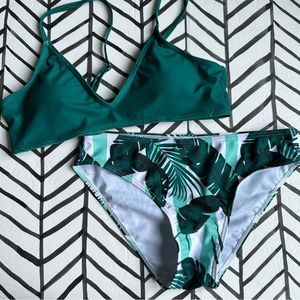 SHEIN Size L Tropical Print Bottom Green Bikini Medium Coverage